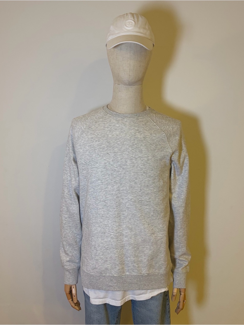Dip Sleepwear Men's Light Gray Raglan Sweatshirt Size M - New